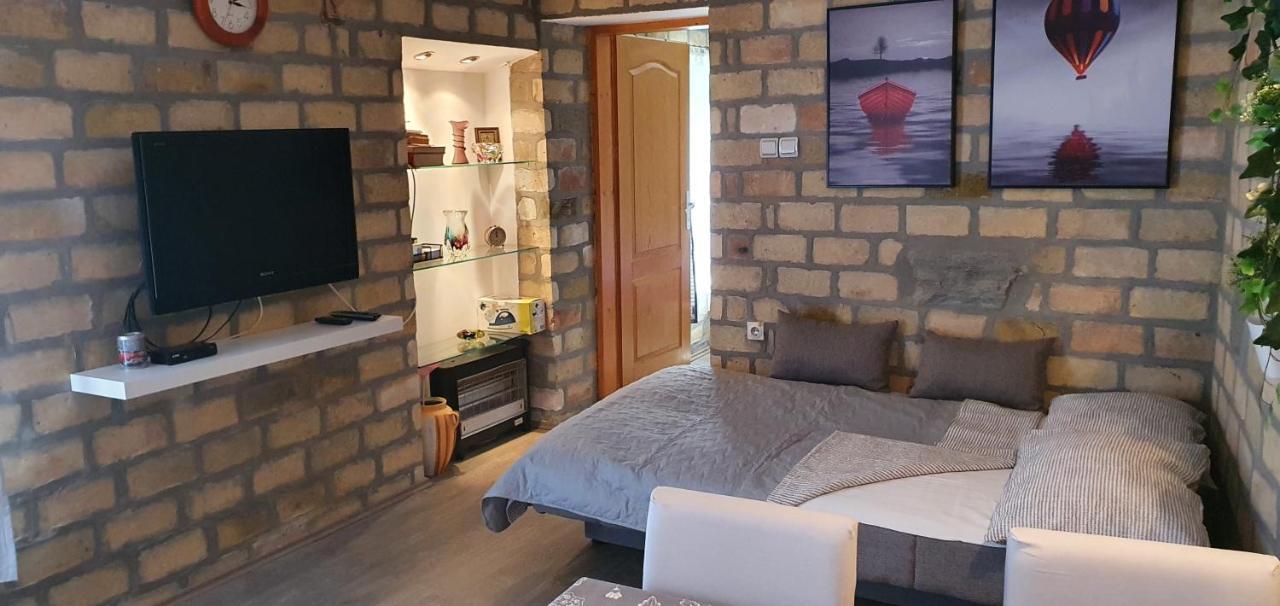 Apartamento Bakina Kuca Golubac Exterior foto