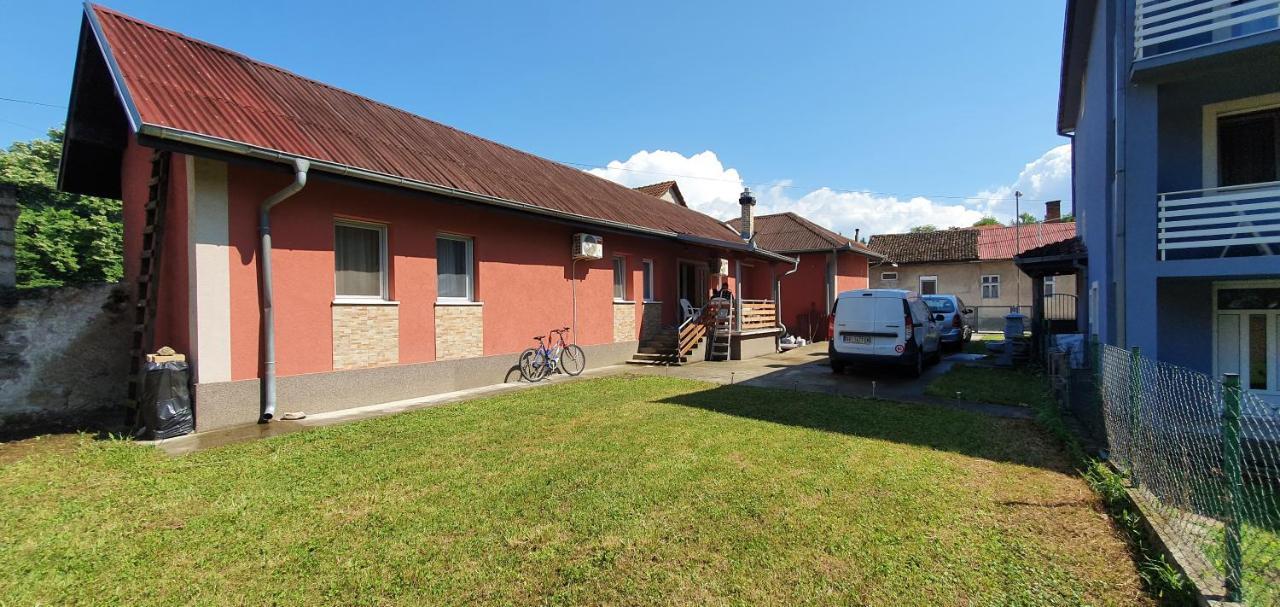 Apartamento Bakina Kuca Golubac Exterior foto