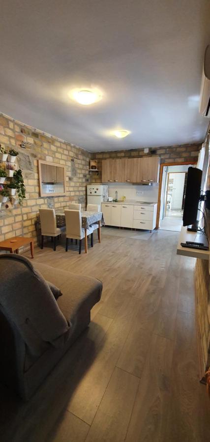 Apartamento Bakina Kuca Golubac Exterior foto