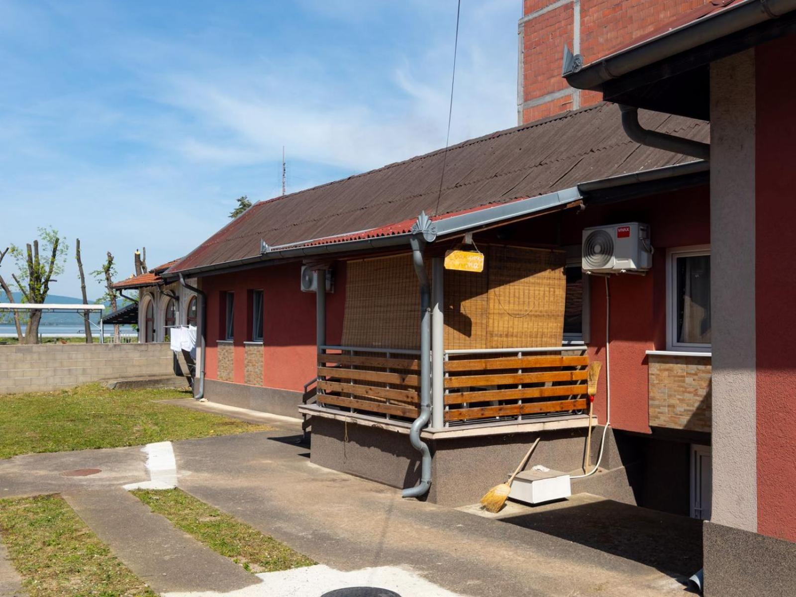 Apartamento Bakina Kuca Golubac Exterior foto